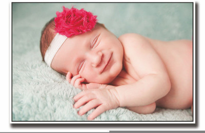

Posterhouzz Smiling super cute baby Fine Art Print(12 inch X 18 inch, Rolled)