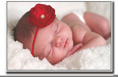 

Posterhouzz New born baby with rose hair band Fine Art Print(12 inch X 18 inch, Rolled)