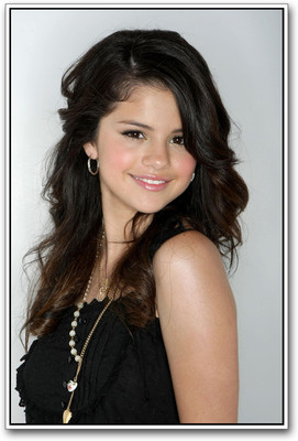 Selena Gomez Photographic Paper(18 inch X 12 inch)