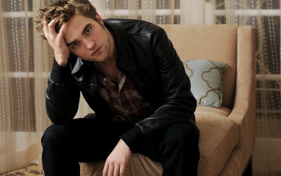 

Celebrity Robert Pattinson Actors United Kingdom HD Wall Poster Photographic Paper(12 inch X 18 inch, Rolled)