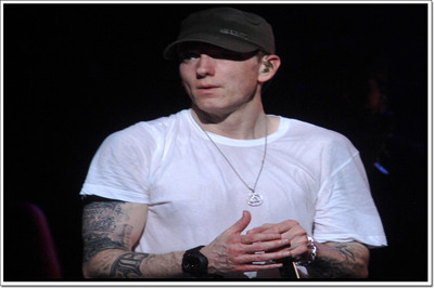 

Posterhouzz Eminem Poster Paper Print(12 inch X 18 inch, Rolled)