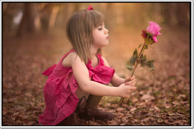 

Posterhouzz Baby Girl With Rose Flower Poster Paper Print(12 inch X 18 inch, Rolled)