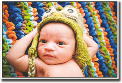 

Baby with green hat Fine Art Print(12 inch X 18 inch, Rolled)