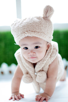 

Child's Love - Cute Crawling Baby (5) Paper Print(18 inch X 12 inch, Streched)