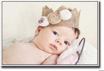 

Posterhouzz Cute baby with brown crown Fine Art Print(12 inch X 18 inch, Rolled)