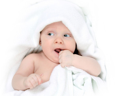 

Posterhouzz Baby'S - Cute Baby In A White Towel Paper Print(12 inch X 18 inch, Rolled)