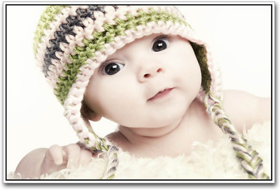 

Cute Baby with Hat Photographic Paper(12 inch X 18 inch)