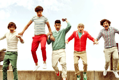 

Posterhouzz One Direction Poster Paper Print(12 inch X 18 inch, Rolled)