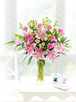 

Posterhouzz Flower Fine Art Print Poster Fine Art Print(18 inch X 12 inch, Rolled)