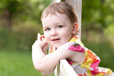 

Posterhouzz Cute Baby Outside Photographic Paper(12 inch X 18 inch, Rolled)