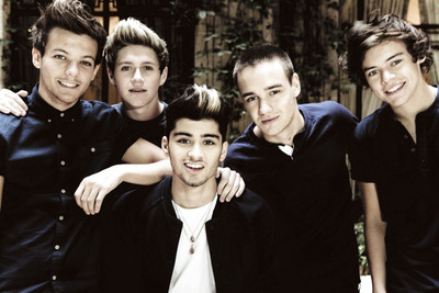 Posterhouzz One Direction Poster Paper Print(12 inch X 18 inch, Rolled)