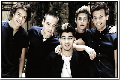 

Posterhouzz One Direction Poster Poster Fine Art Print(12 inch X 18 inch, Rolled)