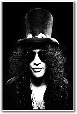 

Slash from Guns n Roses Photographic Paper(18 inch X 12 inch)