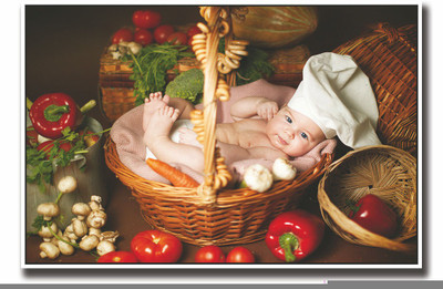 

Posterhouzz Cute Baby chef in vegetable basket Fine Art Print(12 inch X 18 inch, Rolled)
