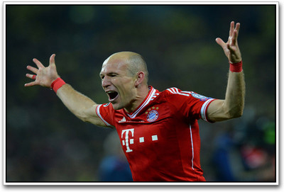

Arjen Robben Football Photographic Paper(12 inch X 18 inch)