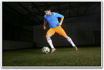 

Luis Suarez Soccer Photographic Paper(12 inch X 18 inch)