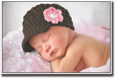 

Amazingly cute baby with brown hat Fine Art Print(12 inch X 18 inch, Rolled)