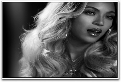 

Beyonce Knowles Photographic Paper(12 inch X 18 inch)