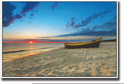 

Posterhouzz Boat on beach during sunset Fine Art Print(12 inch X 18 inch, Rolled)
