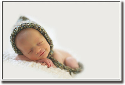 

Cute Expression baby picture Fine Art Print(12 inch X 18 inch, Rolled)