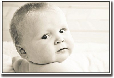 

Baby looking back b&w Fine Art Print(12 inch X 18 inch, Rolled)