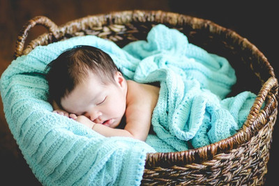 

Posterhouzz Sweet Baby Poster Fine Art Print(12 inch X 18 inch, Rolled)