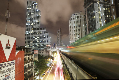 

Oshi - Sky Train in the city Paper Print(12 inch X 18 inch, Stretched)