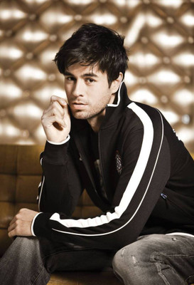 

Enrique Iglesias Fine Art Print(18 inch X 12 inch, Rolled)