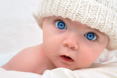 

Posterhouzz Baby'S Love - Cute Baby (13) Paper Print(12 inch X 18 inch, Rolled)