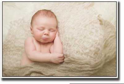 

Posterhouzz Very Cute baby expression Fine Art Print(12 inch X 18 inch, Rolled)