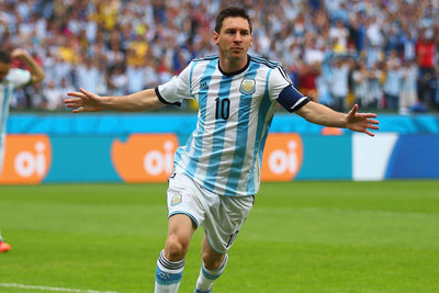 

Posterhouzz Lionel Messi Poster Paper Print(12 inch X 18 inch, Rolled)