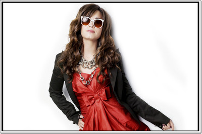 

Posterhouzz Demi Lovato Poster Paper Print(12 inch X 18 inch, Rolled)