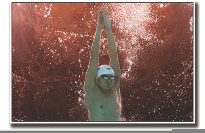 

Posterhouzz Swimmer in water Fine Art Print(12 inch X 18 inch, Rolled)