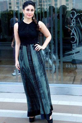 

Kareena Kapoor Bollywood Actress Paper Print(18 inch X 12 inch, Rolled)