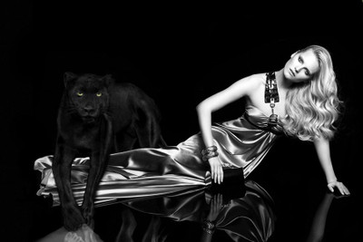 

Lady with Black Tiger Paper Print(12 inch X 18 inch, Rolled)