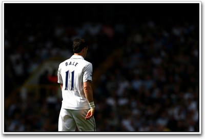 Gareth Bale Football Photographic Paper(12 inch X 18 inch)