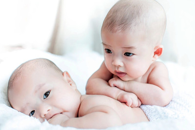 

Child's Love - Two Cute Babies Paper Print(12 inch X 18 inch, Streched)