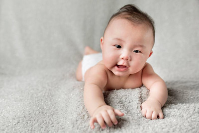 Posterhouzz Baby's Love - Cute Baby (19) Paper Print(12 inch X 18 inch, Rolled)