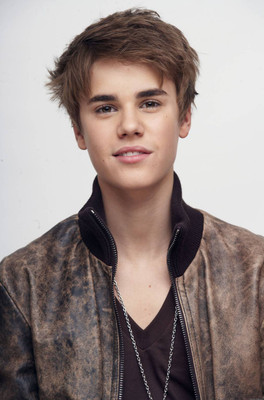 

Justin Bieber Photographic Paper(18 inch X 12 inch, Rolled)