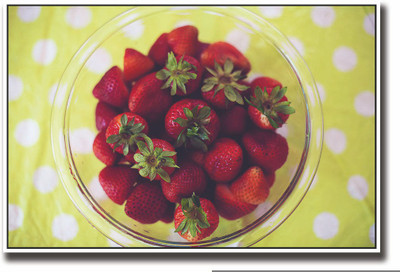 

Posterhouzz Strawberries in a bowl Fine Art Print(12 inch X 18 inch, Rolled)