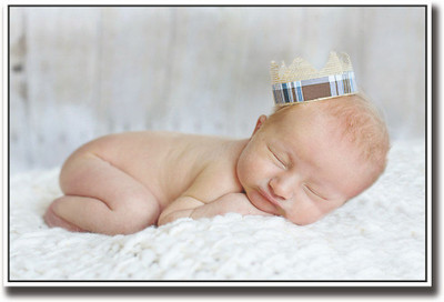 

Baby sleeping with crown Fine Art Print(12 inch X 18 inch, Rolled)
