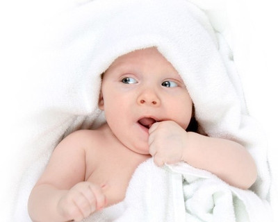 

Posterhouzz Baby Poster Fine Art Print(12 inch X 18 inch, Rolled)