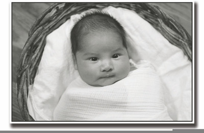 

Posterhouzz Baby looking b&w Fine Art Print(12 inch X 18 inch, Rolled)