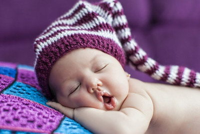 

Posterhouzz Sleeping Baby Poster Fine Art Print(12 inch X 18 inch, Rolled)