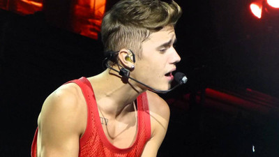 

MUSIC JUSTIN BIEBER ROCK SINGER HD WALLPAPER ON FINE ART PAPER Fine Art Print(19 inch X 13 inch, Rolled)