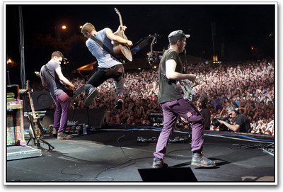 

Coldplay Photographic Paper(12 inch X 18 inch)