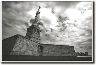 

Statue of Liberty black and white Fine Art Print(12 inch X 18 inch, Rolled)