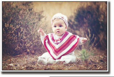 

Posterhouzz Baby on garden Fine Art Print(12 inch X 18 inch, Rolled)