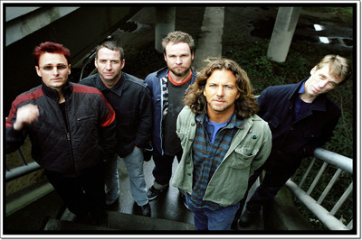 

Posterhouzz Pearl Jam Poster Fine Art Print(12 inch X 18 inch, Rolled)