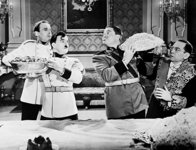 14% OFF on Charlie Chaplin Fine Art Print(9.153333333333334 inch X 12 inch)